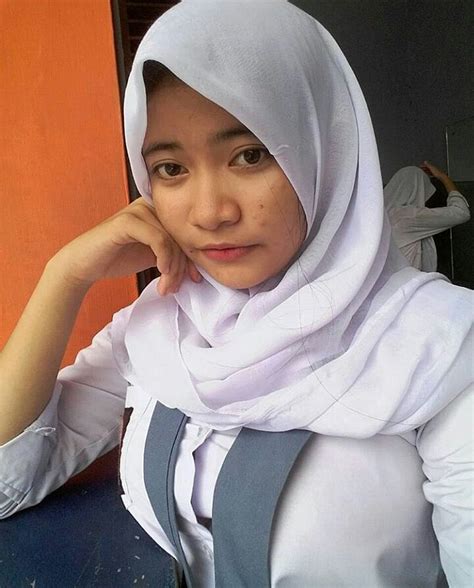 jilbab sma ngentot|Free Jilbab Indonesia Ngentot Porn